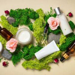 Natural cosmetic products with plants.